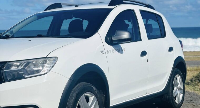 Dacia Sandero II (B52) 0.9 TCe 90ch Stepway