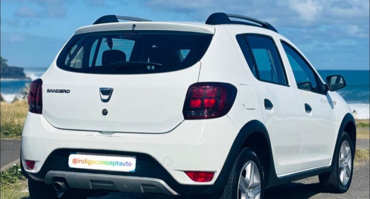 Dacia Sandero II (B52) 0.9 TCe 90ch Stepway