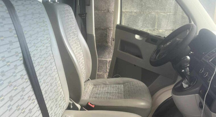 Volkswagen Transporter 2.0tdi 12900€
