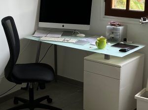 Bureau et chaise de bureau