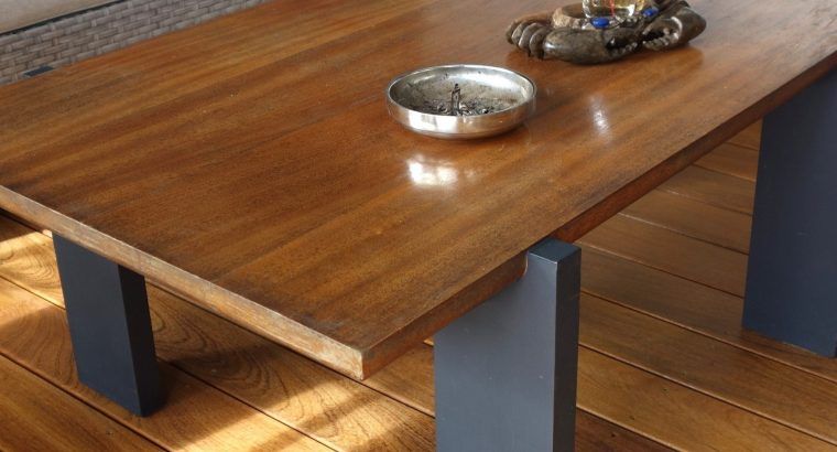 Table basse acajou
